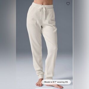 Alo Muse Ivory Ribbed Joggers